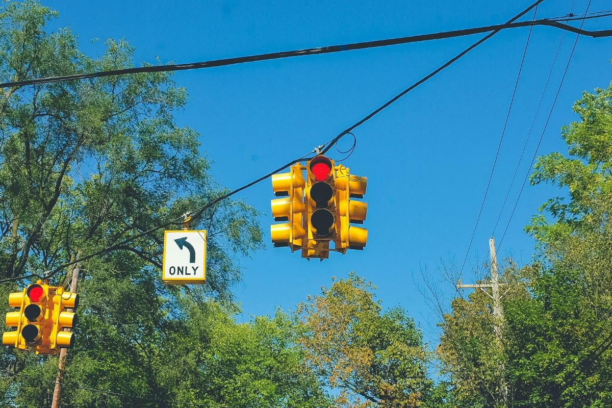 the modern traffic light was invented in ohio