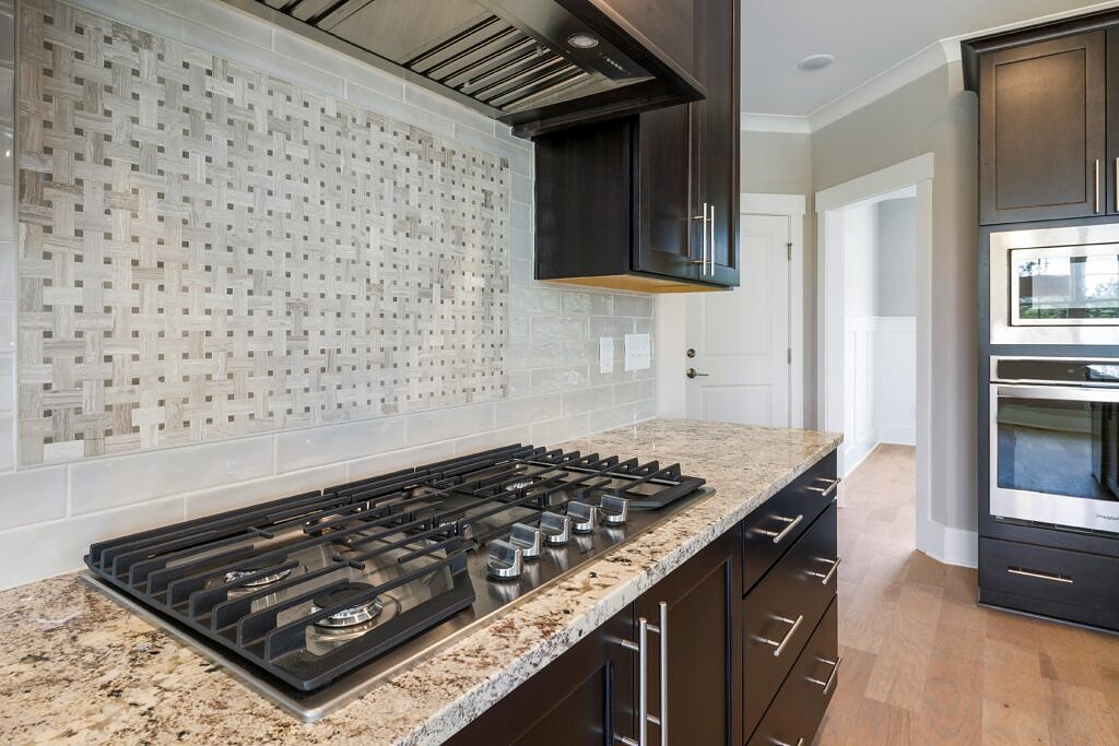 Personalized range hoods in the kitchen