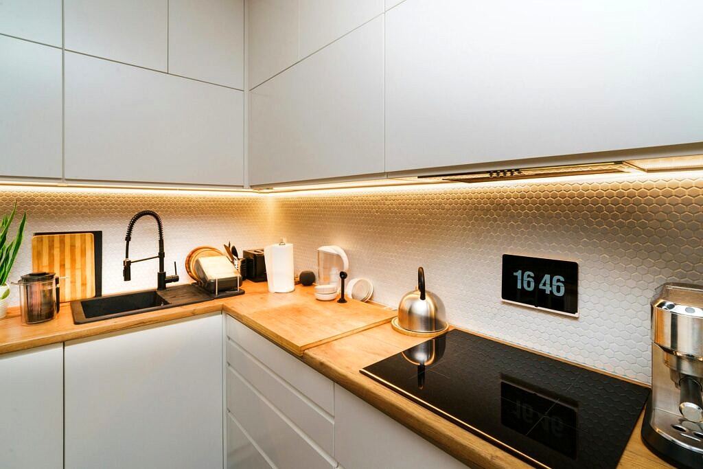 Intelligent high -end devices in the kitchen