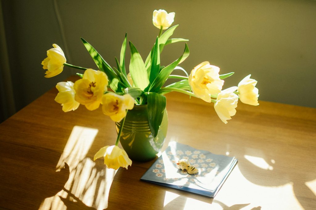 Vase flowers